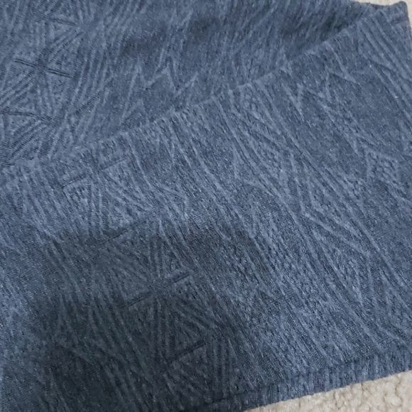 American Eagle textured leggings size small - Picture 2 of 4